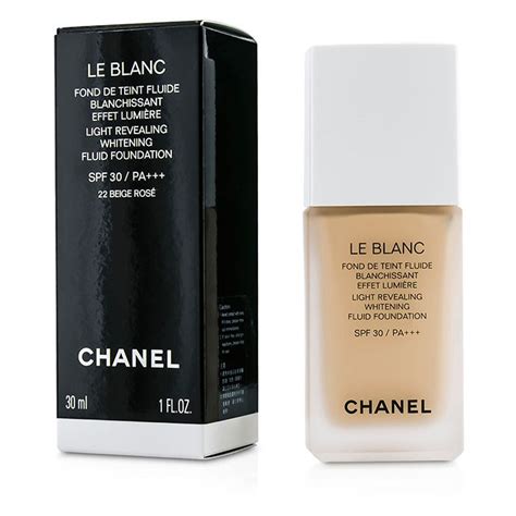 chanel le blanc fluid foundation